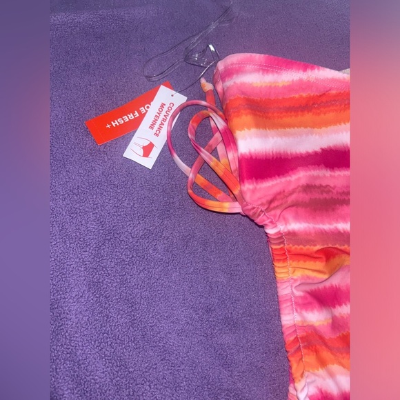 NWT Joe Fresh Cold Shoulder Swimsuit with cutout - Picture 13 of 13